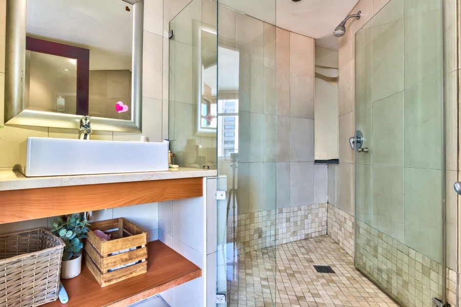 2 Bedroom Property for Sale in Cape Town City Centre Western Cape